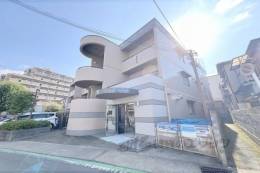 ラポート柳田外観写真