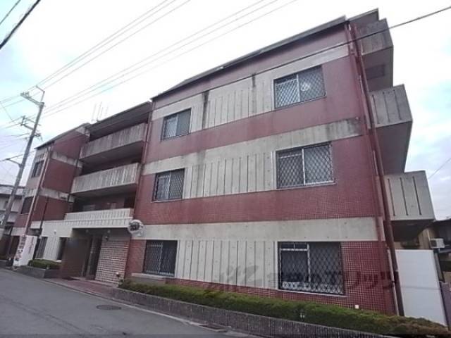 シャン・デ・リ外観写真2