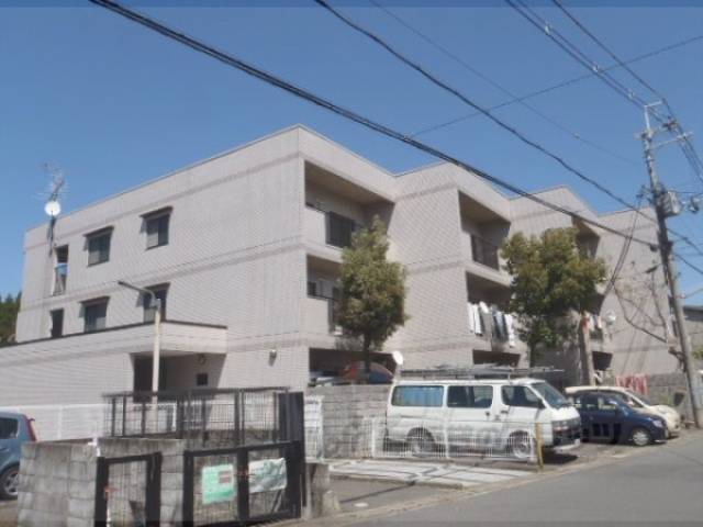 ラポート宇治川外観写真1