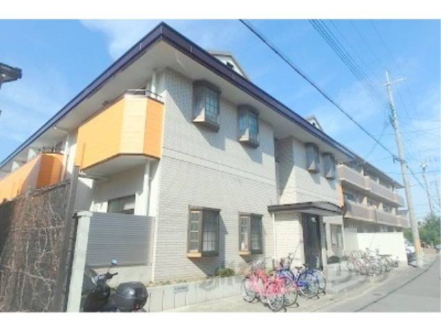 ヴィラ・サビーナ花園外観写真2