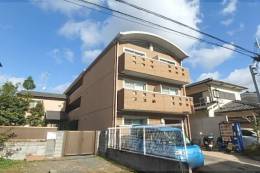 コモド嵯峨外観写真