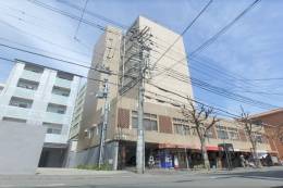 マンション大宮外観写真