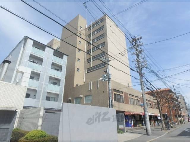 マンション大宮外観写真2