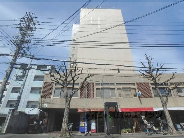 マンション大宮外観写真3