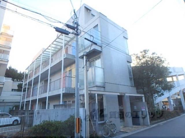 ベラフラット外観写真1