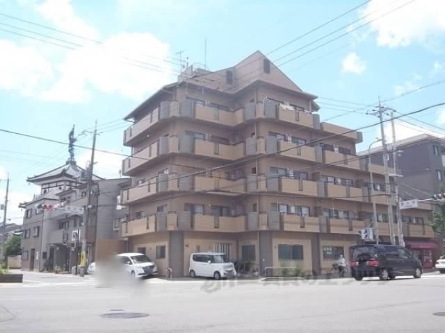 ラセーヌ桂外観写真3