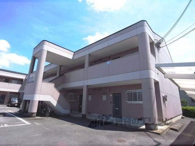 エルシャトー外観写真2