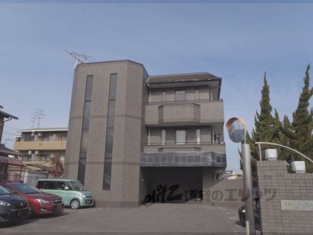 エルコラゾン外観写真2