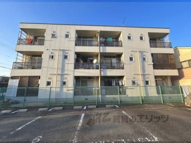 鎌田マンション外観写真2