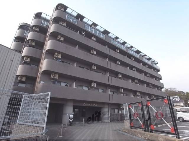 メゾン・ド・リッツ外観写真1