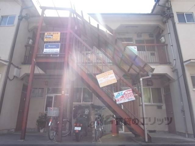 柳本荘外観写真1