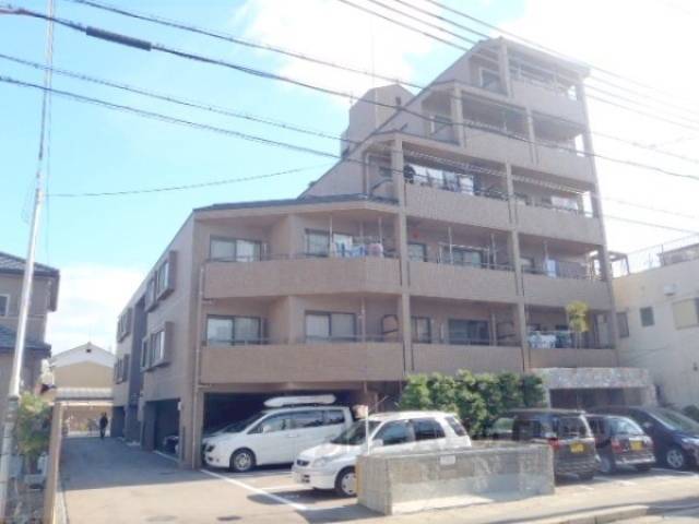ロイヤル清涼外観写真1