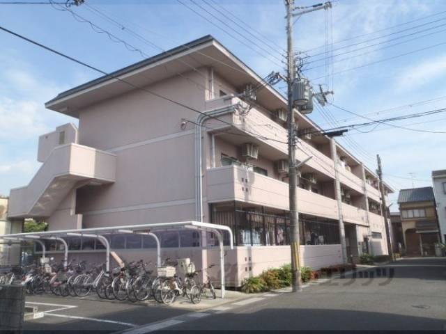 サンピエール外観写真1