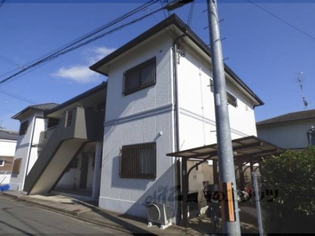 ファミーユ西条外観写真2