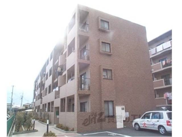 アーバンハウス鴨川外観写真1