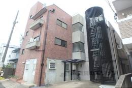 メゾンルイ外観写真