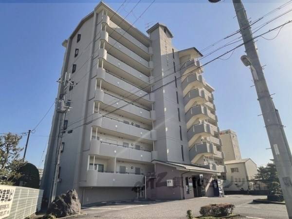 008121の外観写真