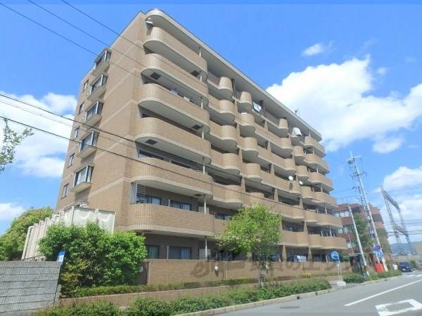 008122の外観写真