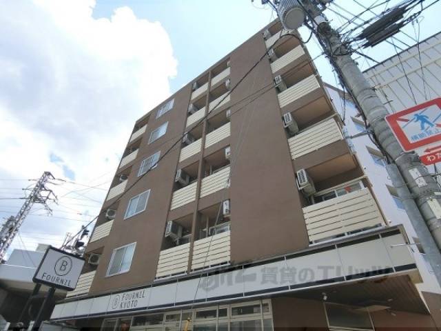 ＦｏｕｒＳｅｖｅｎ八条口外観写真2