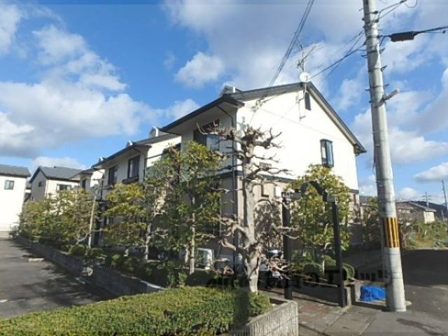 リヴェール嵯峨外観写真2