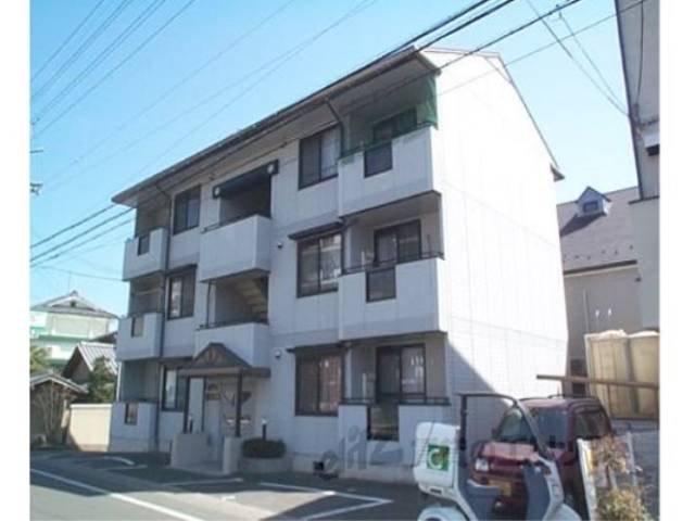 モンターニュ嵯峨外観写真1