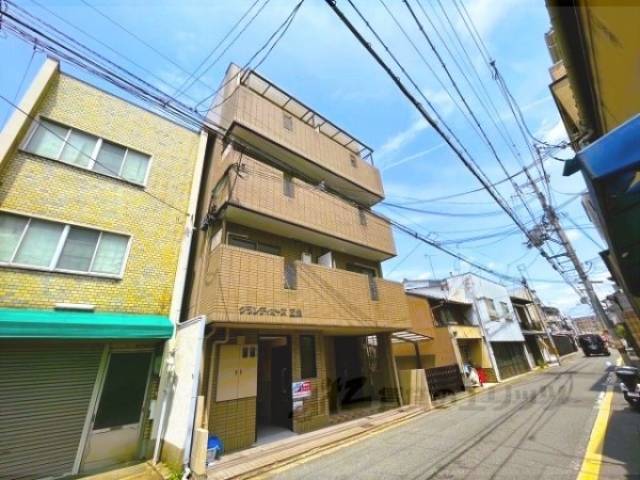 グランディオーズ五条外観写真2