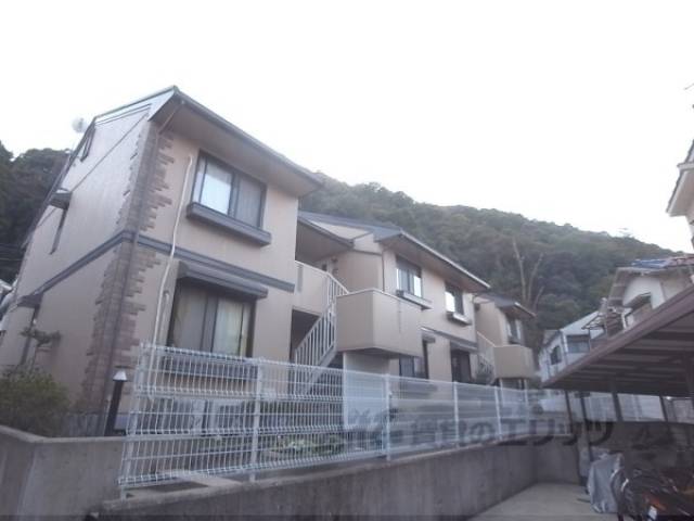 ハイカムール嵐山Ａ外観写真3