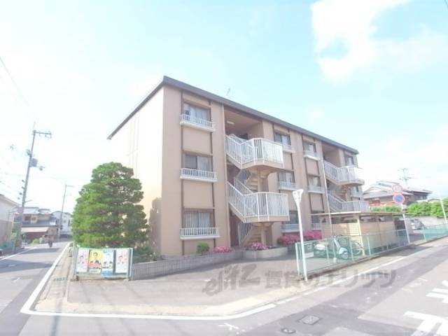 ヴァンベール徳田外観写真1