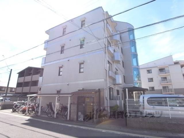 メゾンプルミエール桂外観写真3