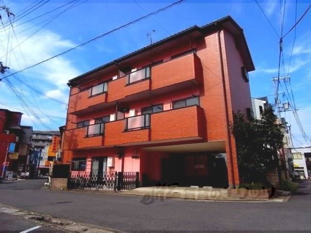 プレステージ六地蔵外観写真1