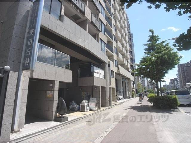 カステッロロッソ外観写真3