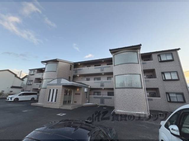 ジュン・パルティール外観写真1