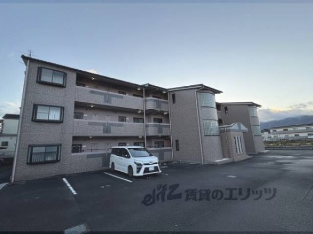 ジュン・パルティール外観写真3