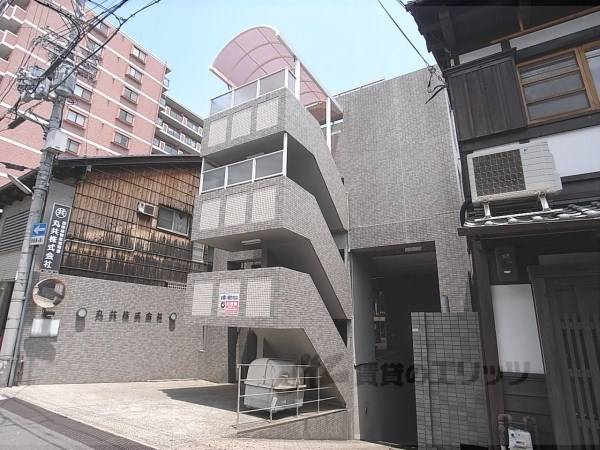 008830の外観写真