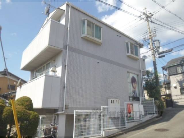 清水マンション外観写真1