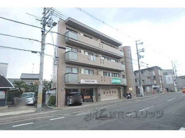 アーバン四条梅ノ宮外観写真1