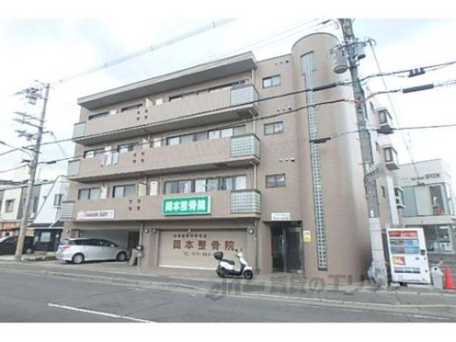 アーバン四条梅ノ宮外観写真3