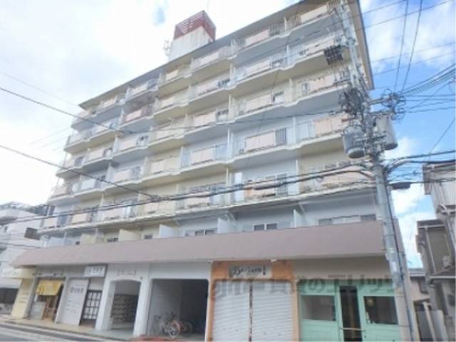 シュール西院外観写真2