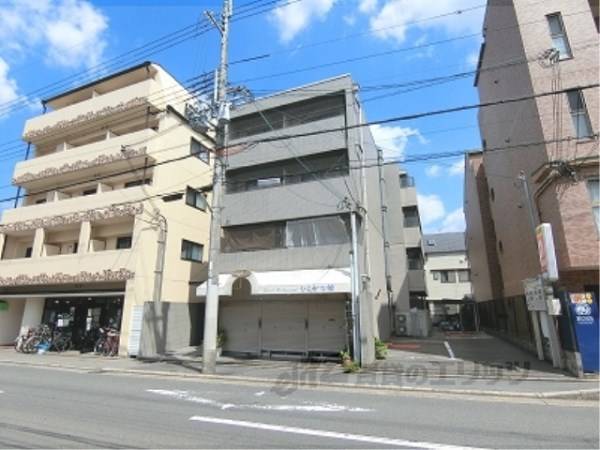 008905の外観写真