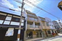 リバティ大和大路外観写真