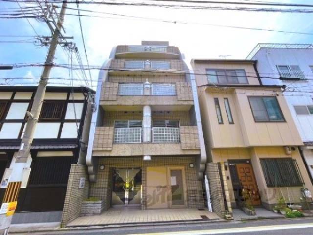 リバティ大和大路外観写真2
