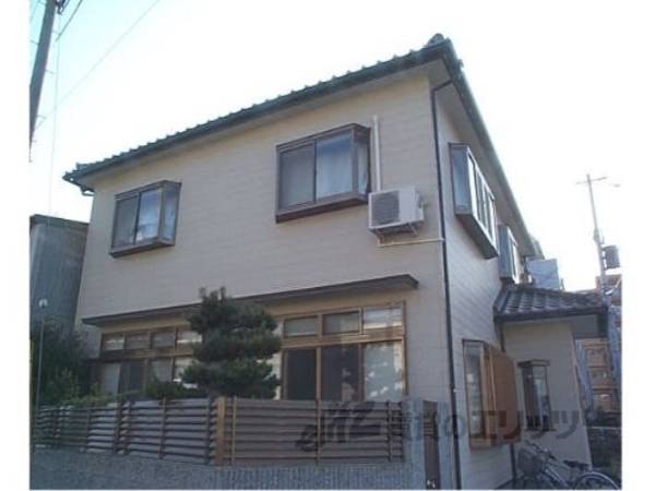 008921の外観写真