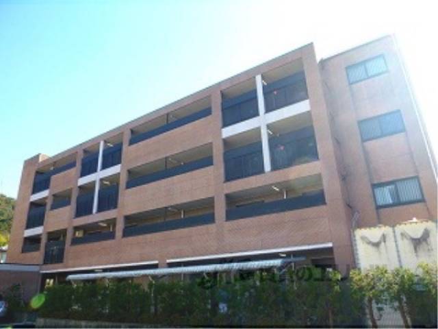 フルール日野外観写真2