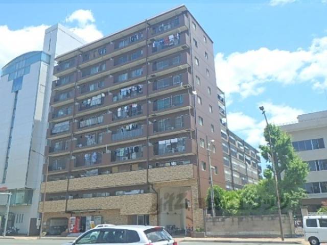 ロイヤルコーポ外観写真1