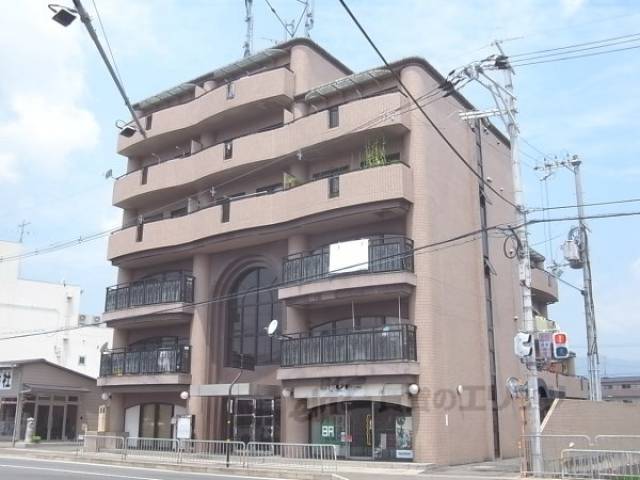 ルサフィール五条外観写真1