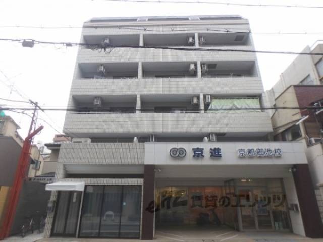 第１パールハイツ上杉外観写真3