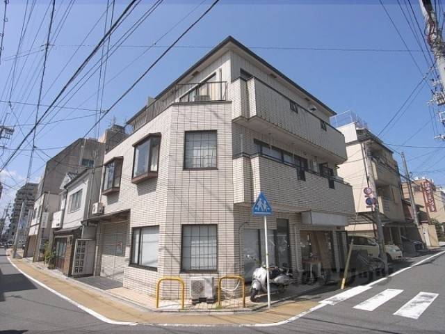 カーサ西陣外観写真1