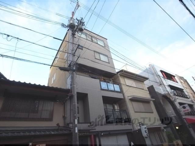 アンリービル外観写真3