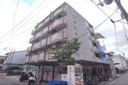 第２０長栄イスズベル京都伏見外観写真