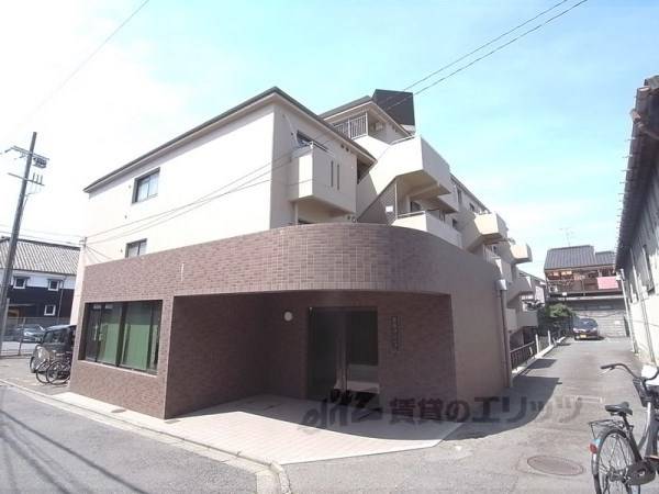 009330の外観写真